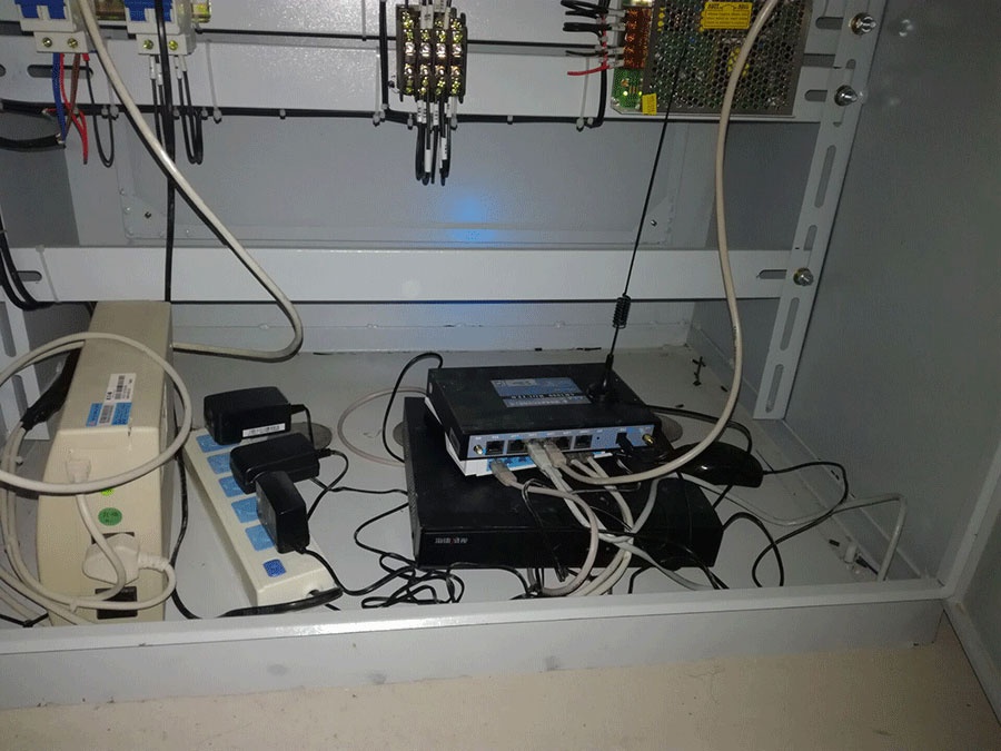 1648024348134784.jpg 201132084198.jpg